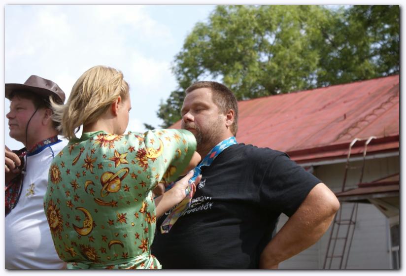 802x537 pixels (63K)